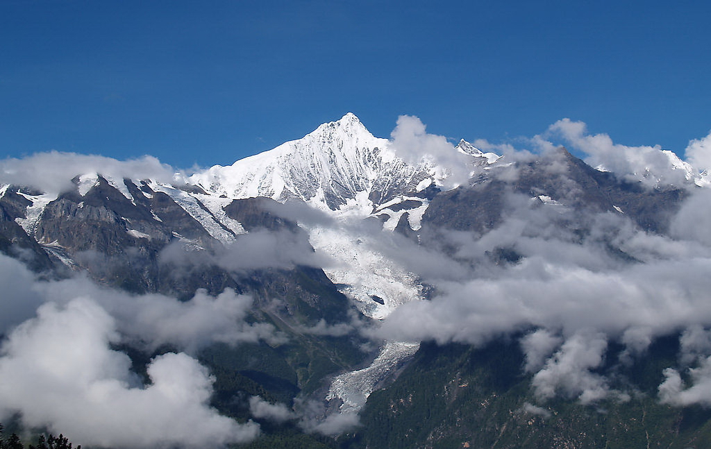 梅里雪山