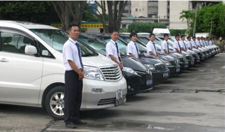 成都豪景租車公司提供春節(jié)租車服務